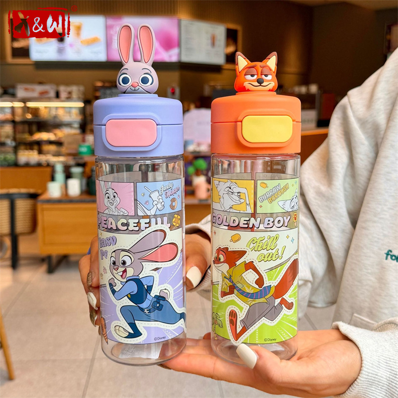 X&W For Disney Water Bottle St - Sports Equipment Stores recensione e prezzo