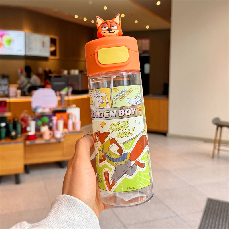 X&W For Disney Water Bottle St - Sports Equipment Stores recensione e prezzo