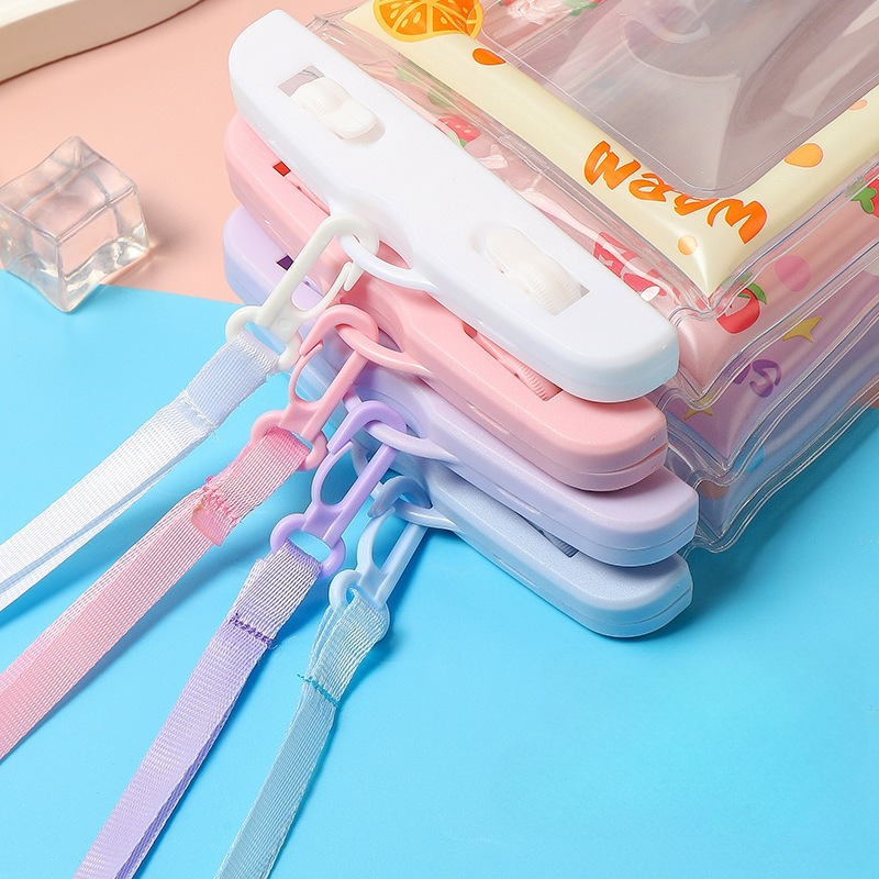 1pc Waterproof Cartoon Phone C - Sports Equipment Bag recensione e prezzo
