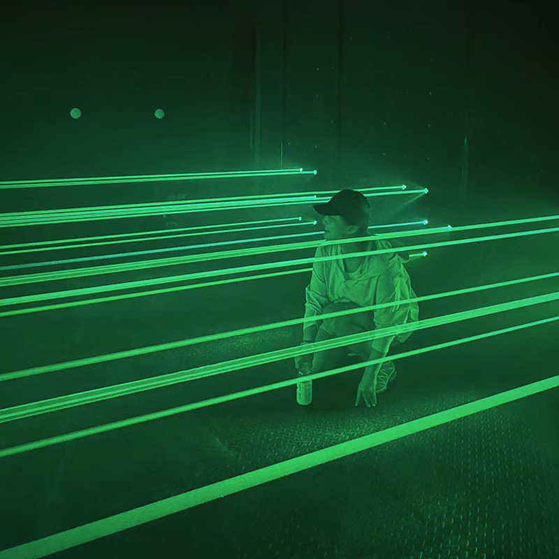 Activate Game Room Laser Equip - Sports Equipment Game recensione e prezzo