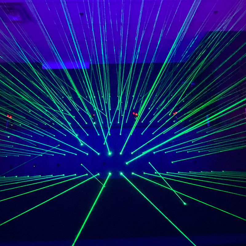 Activate Game Room Laser Equip - Sports Equipment Game recensione e prezzo